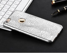 Load image into Gallery viewer, New Luxury 3D Crocodile Snake Print Plating Case For iPhone.