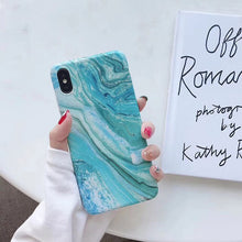 Load image into Gallery viewer, Gilt flow color marble mobile phone case for iPhone.